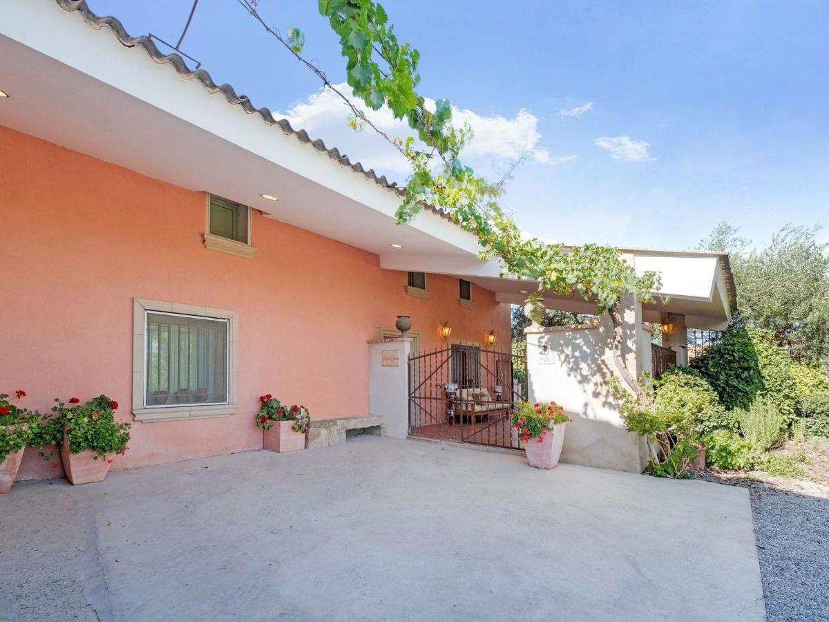 Lively Holiday Home In Fraga With Private Pool Εξωτερικό φωτογραφία